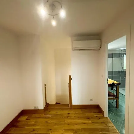 Cosy Remote Work Retreat 9 Guests Aubeterre Ferienhaus