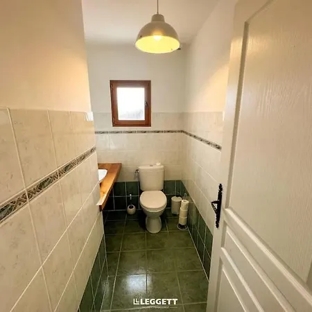 Ferienhaus Cosy Remote Work Retreat 9 Guests Aubeterre