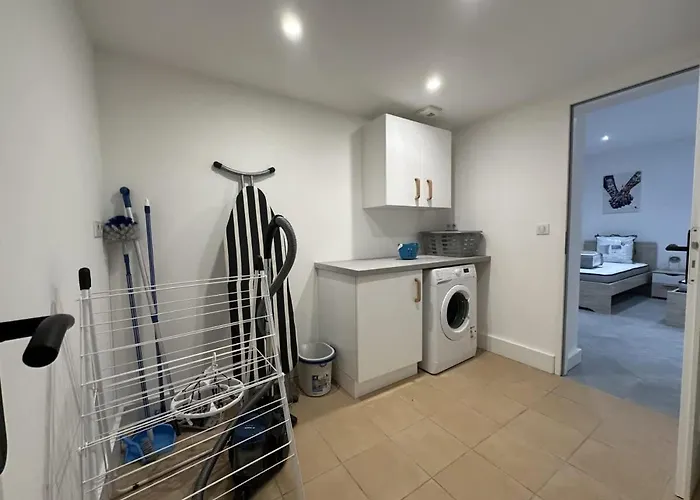 度假居 Cosy Remote Work Retreat 9 Guests Aubeterre Laprade (Poitou-Charentes)